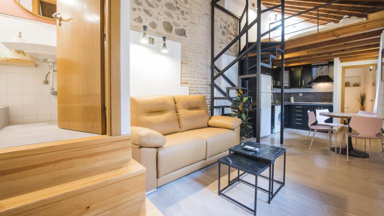 Madera Y Piedra - Apartamentos Aloha Толедо Екстер'єр фото